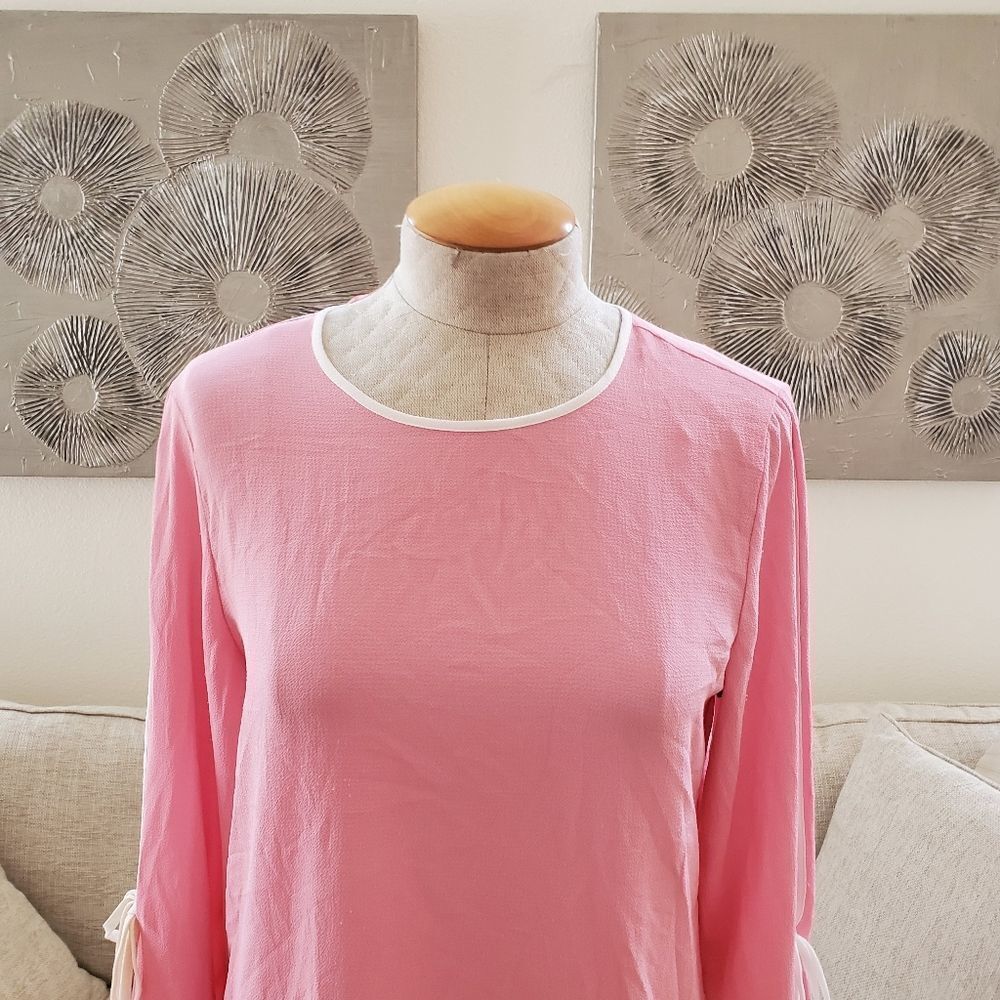 Vince Camuto Split Sleeve Top Size Small In Pink - image 4